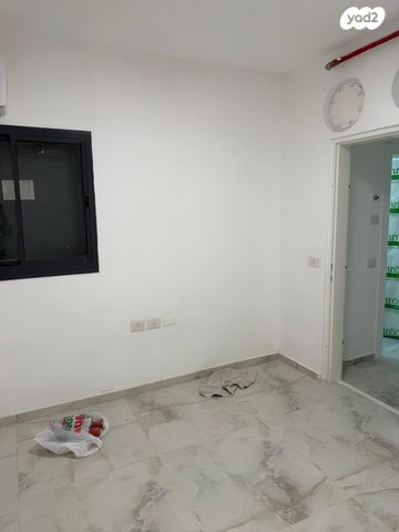 דירת גן, דרך קדם 2, שאר העיר, מעלה אדומים