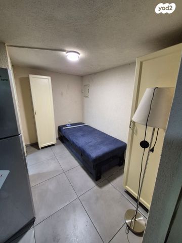 יחידת דיור, רמז 19, גבעת אוויה, יהוד מונוסון