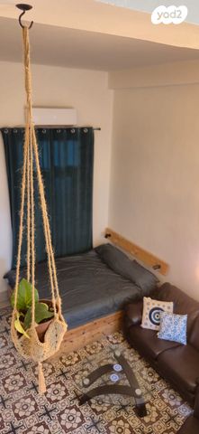 דירה, יודפת 11, העיר התחתית, ואדי סאליב, חיפה