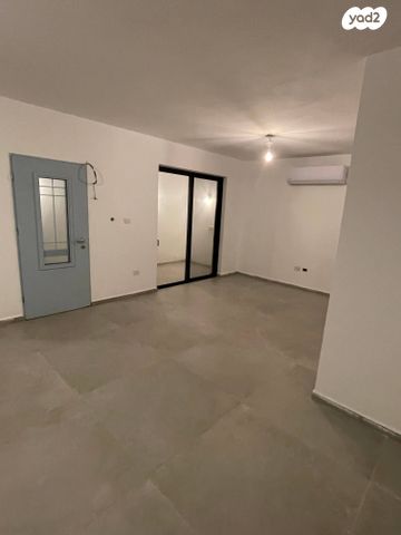 דירה, הגדוד העברי 27, עין התכלת, נתניה