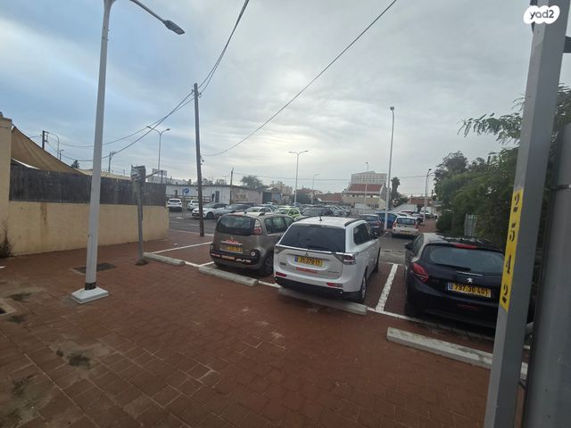 בית פרטי/ קוטג', כיכר הקניזי 7, שכונה ד', באר שבע