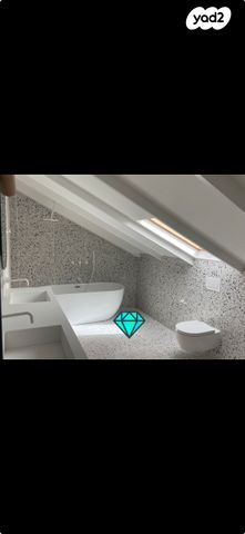 גג/ פנטהאוז, מחנה יוסף 5, נווה צדק, תל אביב יפו