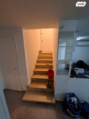 יחידת דיור, סלעית 3, נווה מנחם, גבעת זאב