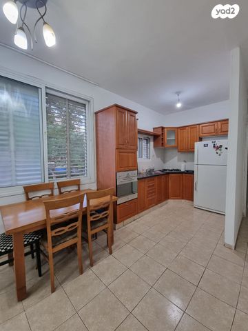 הרמן צבי שפירא 25