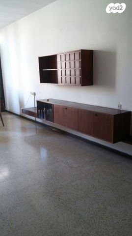 דירה, שדרות ירושלים 22, תל יהודה, רמת גן