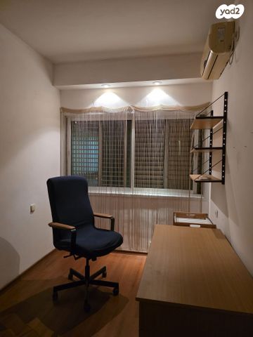 דירה, אלי כהן 24, רמת הנשיא, בת ים