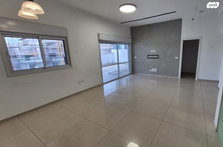 יוסף שפרינצק 32