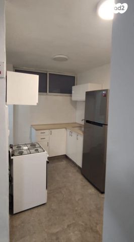 דירה, המעפילים 44, רובע ב', אשדוד