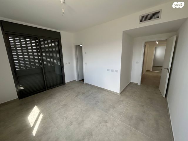 דירה, כלנית 1, צופים, צופים