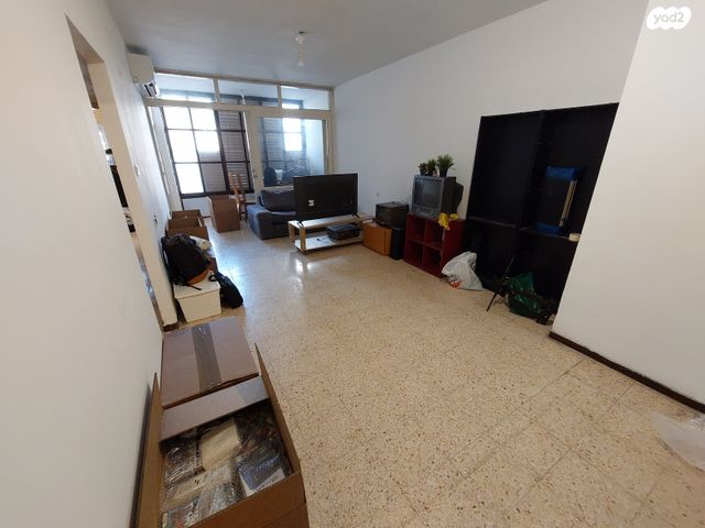 דירה, בן זאב 6, רמב"ם, ראשון לציון