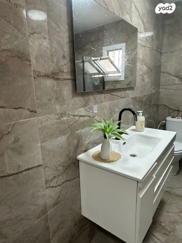 דירת גן, מנחם אבטיחי 119, משמר השבעה, משמר השבעה