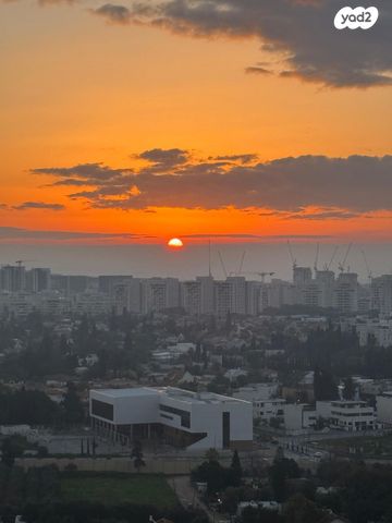דירה, יצחק נבון 17, נאות אריאל שרון, קרית אונו