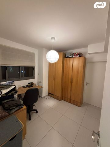 דירה, הגפן 10, גבעת אשכול, כפר סבא