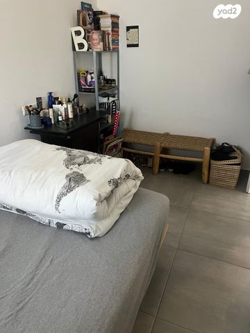 דירה, שלמה בן יוסף 2, שאר העיר, חצור הגלילית