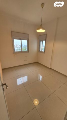 גג/ פנטהאוז, יוסף שפרינצק 32, אחדות, פתח תקווה