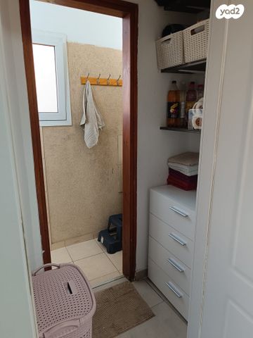 זכריה הלל 12