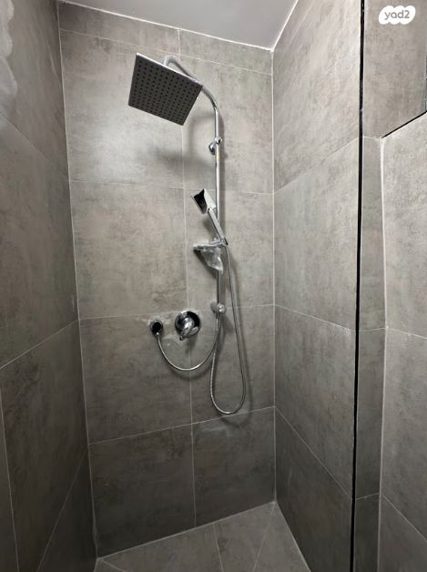 טשרניחובסקי 18