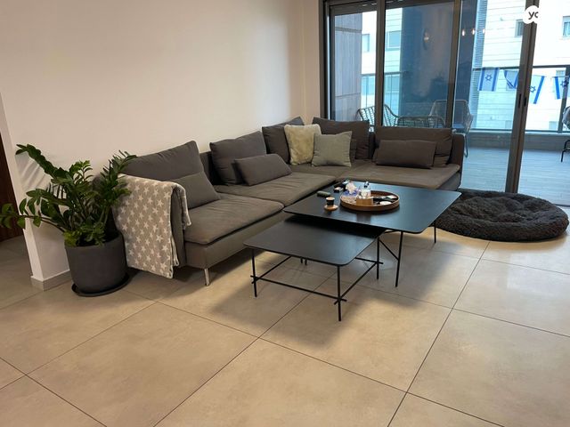 דירה, העגור 4, החותרים, טירת כרמל