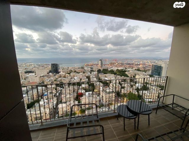 דירה, אחד העם 6, הרצליה, חיפה