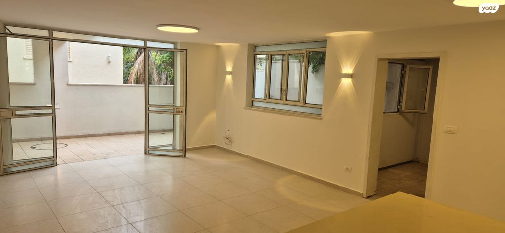 דירת גן, עמק חפר 76, נאות הרצל, נתניה