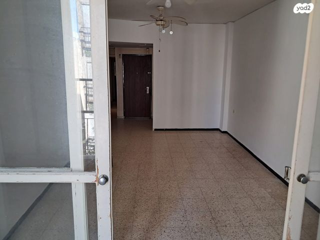 דירה, גבעתי 18, דרום מערב ותיק, בת ים