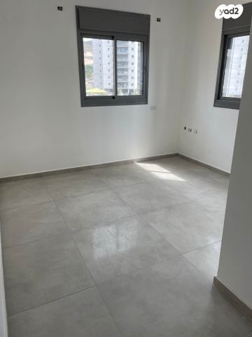 דירה, העגור 4, החותרים, טירת כרמל