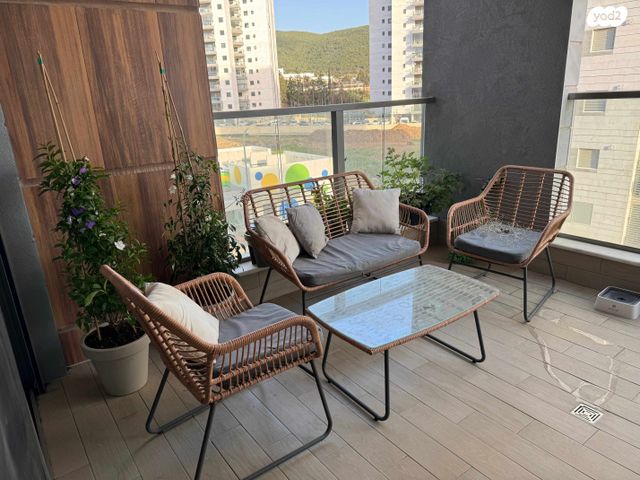 דירה, העגור 4, החותרים, טירת כרמל