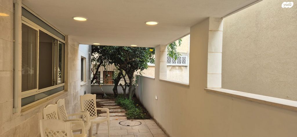 דירת גן, עמק חפר 76, נאות הרצל, נתניה