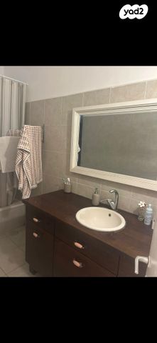 דירה, שיינקין 44, שינקין, גבעתיים