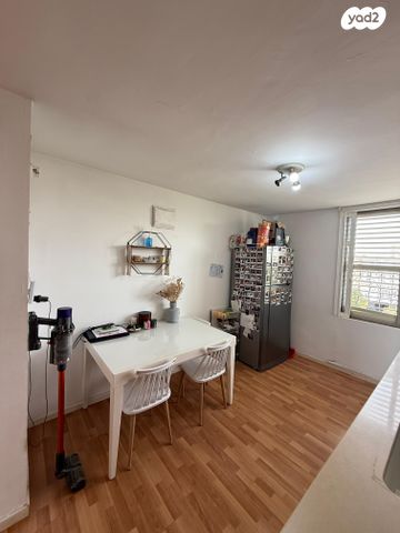 דירה, א.ל. זיסו 40, יד התשעה, שביב, הרצליה