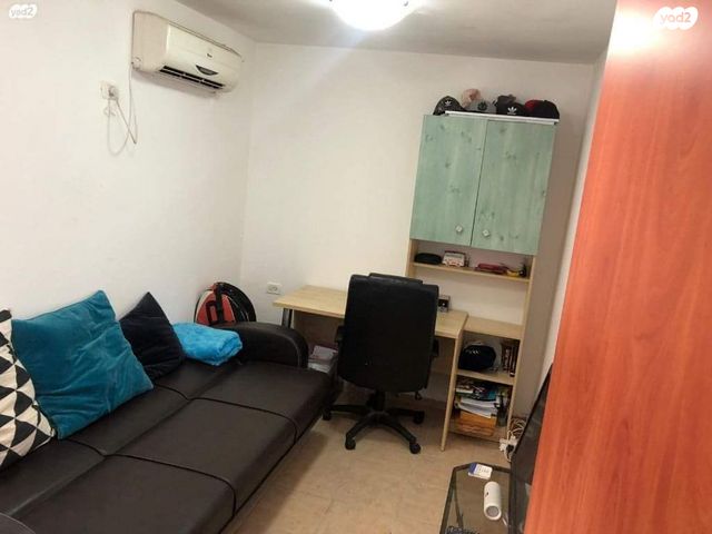 יחידת דיור, השקד 22, רובע ד', אריאל