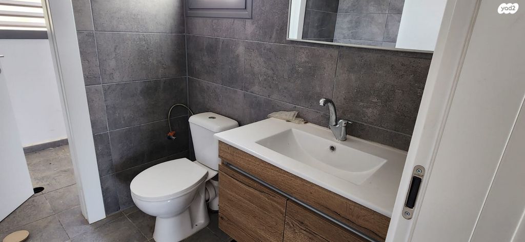 דירה, לשם 8, שאר העיר, אריאל