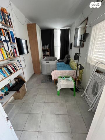 א.ד. גורדון 37