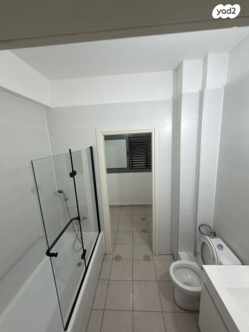 דירה, לח"י 1, שאר העיר, בני ברק