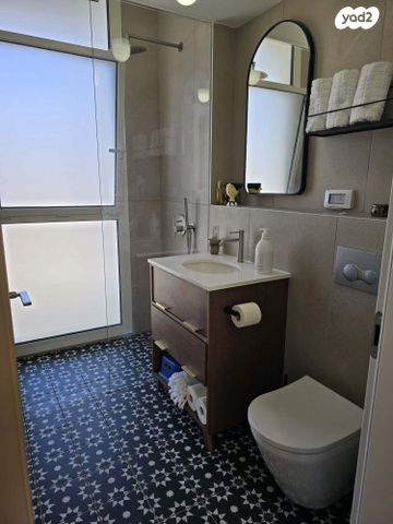 דירה, הצלחה 17, אזור תעשייה, אילת