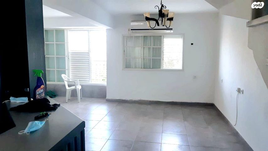 דופלקס, המלך עוזיהו 11, נווה דוד, חיפה