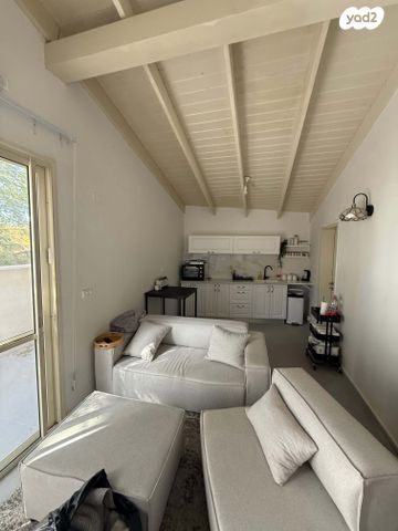 דירה, יצחק אייזק כהן 33, ביריה, ביריה