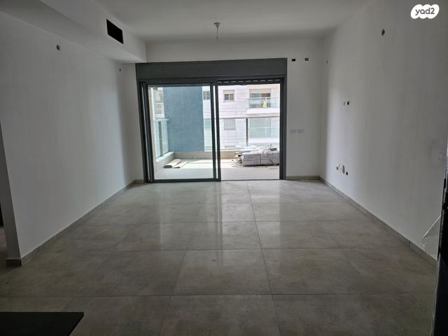 דירה, העגור 4, החותרים, טירת כרמל