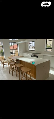 גג/ פנטהאוז, מחנה יוסף 5, נווה צדק, תל אביב יפו