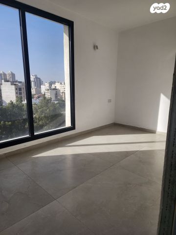 דירה, צבי פרנק 7, קדמת ראשון, ראשון לציון