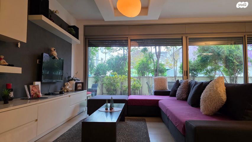 דירת גן, מרדכי זעירא 11, המשתלה, תל אביב יפו