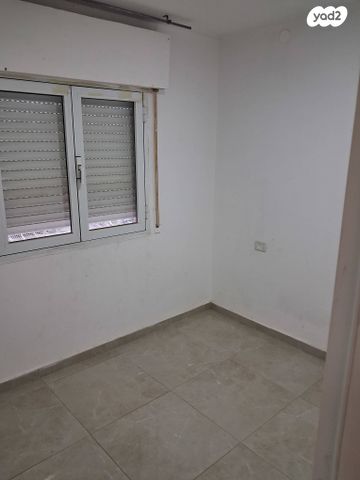 דירה, רחבת הרב קוק 13, שכונה י"א, באר שבע