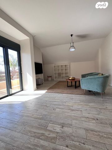 בית פרטי/ קוטג', החרוב 218, לימן, לימן