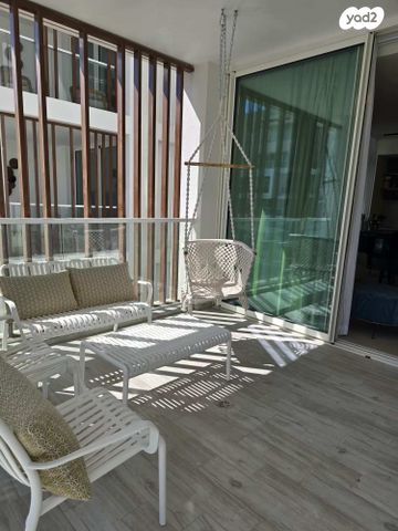 דירה, הצלחה 17, אזור תעשייה, אילת