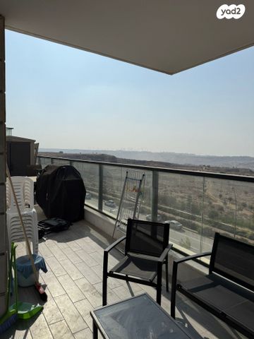 דירה, שדרות בן גוריון 7, פסגות אפק, ראש העין