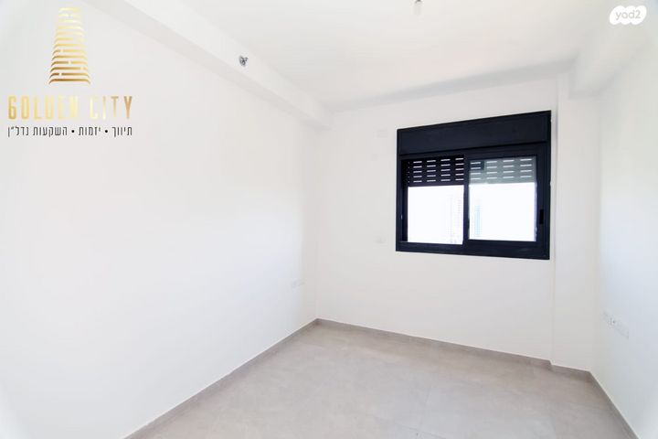 דירה, הרב הרצוג 6, צפון מערב מרכז העיר, נתניה