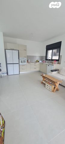 דירה, עוזיאל 7, יד לבנים, רמת גן