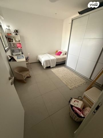 דירה, יחידת 101 1, אריק שרון, נהריה