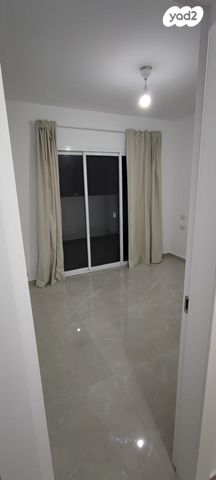 גג/ פנטהאוז, הר סיני 5, יד התשעה, שביב, הרצליה