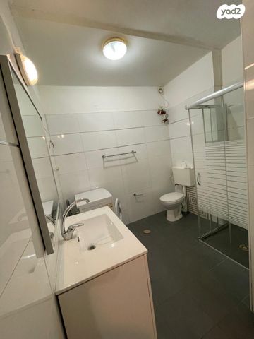 דירה, הרצל 46, אברמוביץ', ראשון לציון